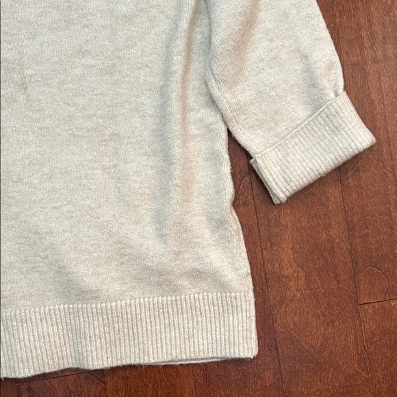 H&M Divided Women’s Boxy Oversized Wool Blend Cardigan Sweater, Size M - Picture 9 of 11